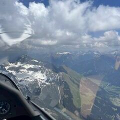 Flugwegposition um 10:56:12: Aufgenommen in der Nähe von Gemeinde, Österreich in 2834 Meter